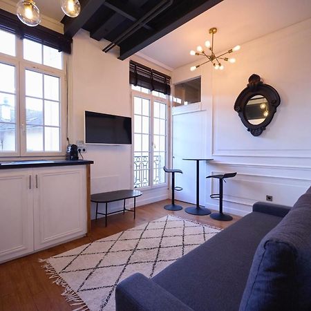 Un Studio Cosy Au Coeur De Paris 17 Batignolles , Monceau Exterior photo