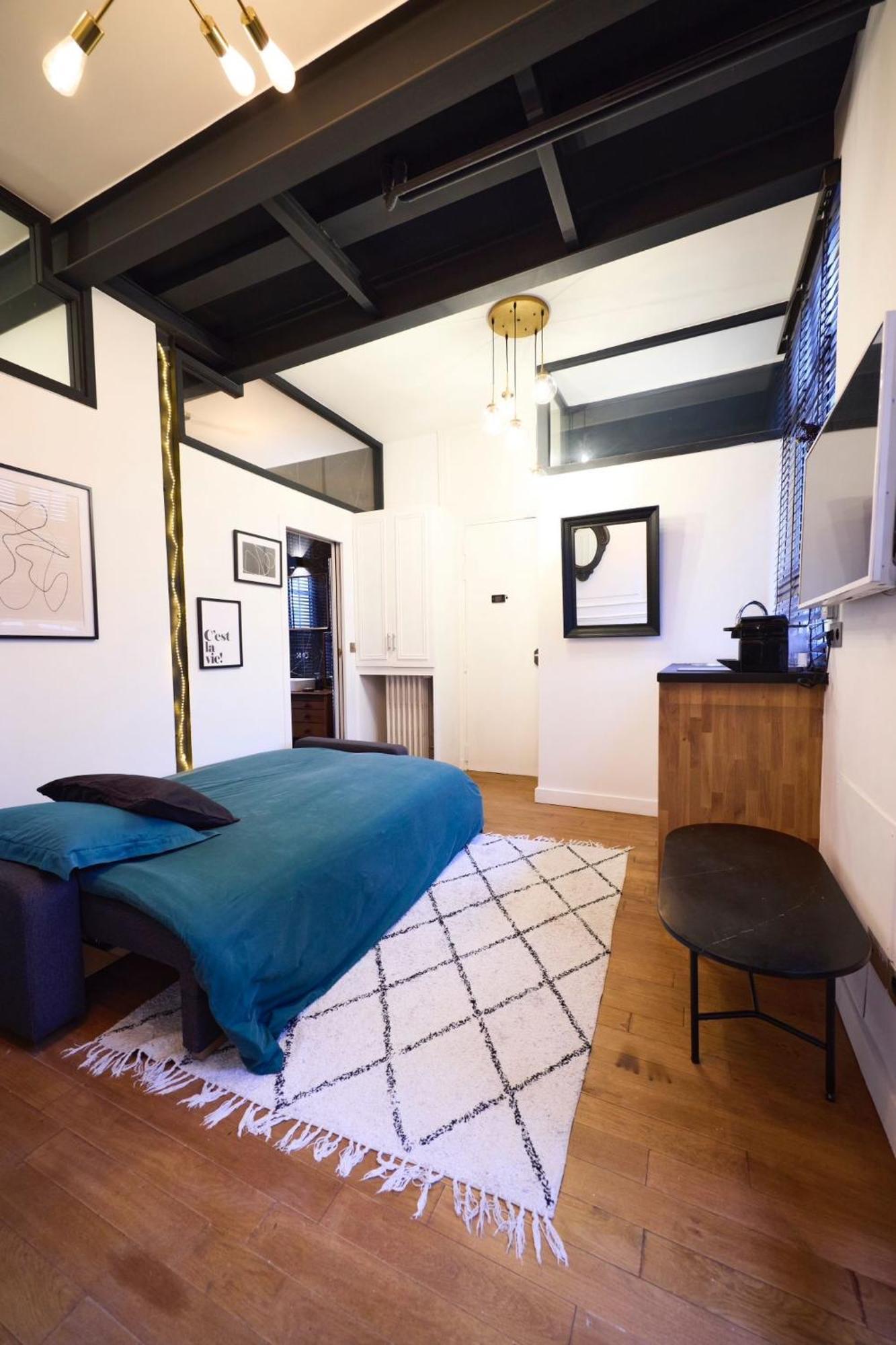 Un Studio Cosy Au Coeur De Paris 17 Batignolles , Monceau Exterior photo